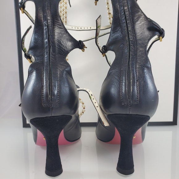 NWT$3400 Gucci Taide Pearlescent Caged Boot Pumps - Picture 9 of 16